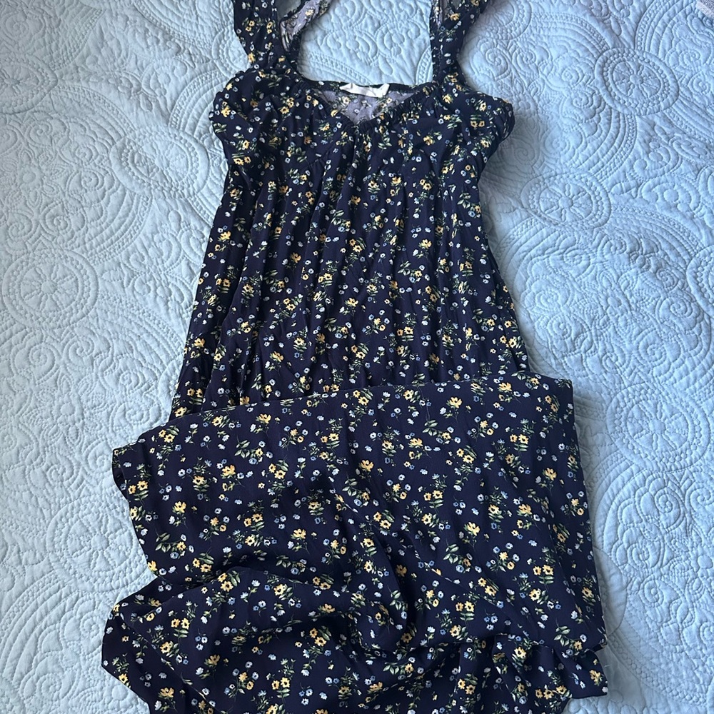 Lush Floral midi dress